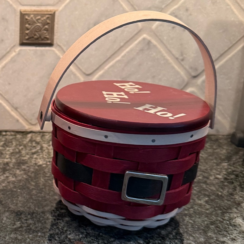 Longaberger Red and White 'Ho! Ho! Ho!' Woven Holiday Basket